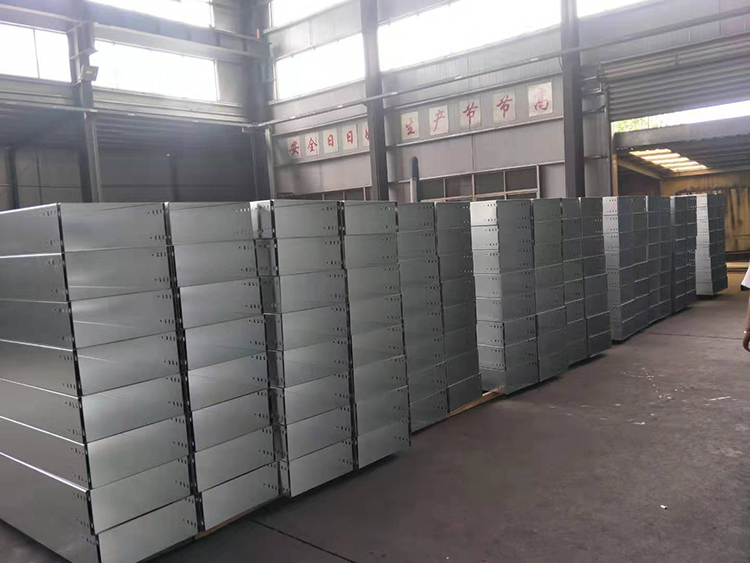 电缆桥架厂承载的结构本身